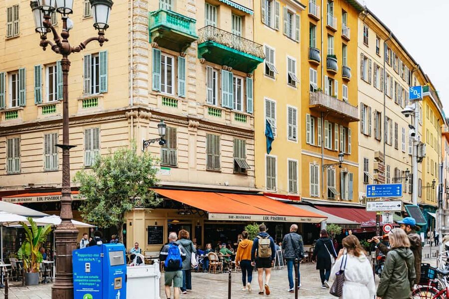 Nice: Sunset Food Tour with Full Meal and Wine - Stop One: Historic Chocolate, the Sweet Start You’ll Remember