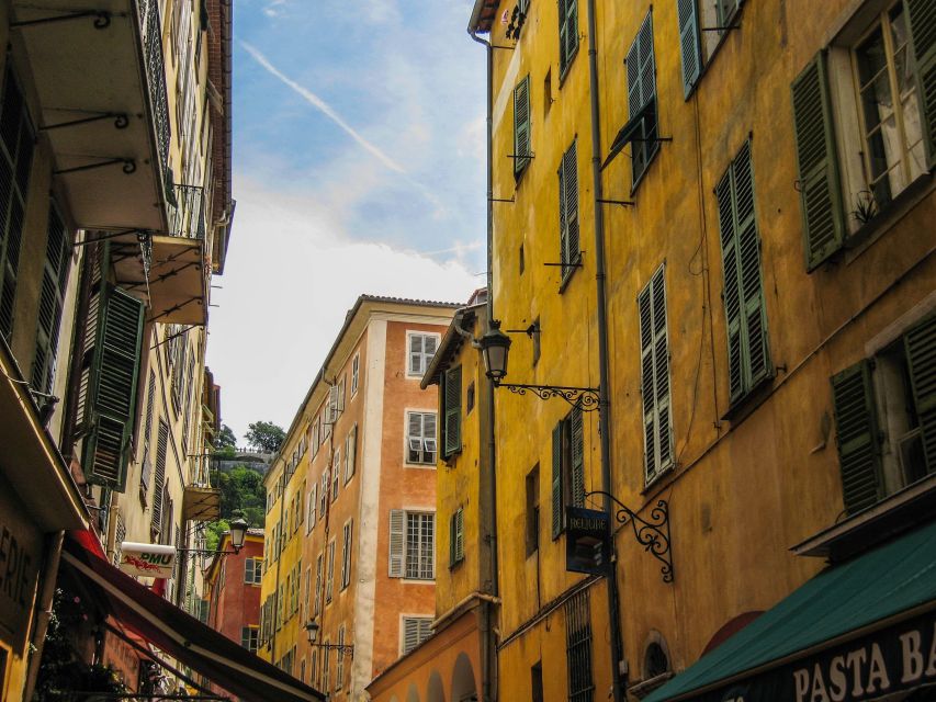 Nice: Tour with Private Guide - Cours Saleya market: where to find socca and Pissaladière