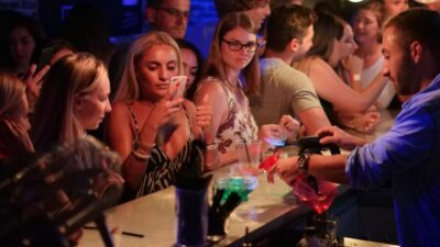 Ultimate Party Bar Crawl Free Shots & VIP Club Entry