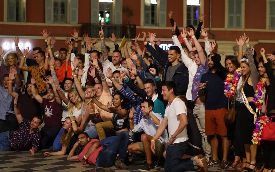 Nice: Ultimate Party Bar Crawl Free Shots & VIP Club Entry - Who this Nice bar crawl suits best (and who should skip it)