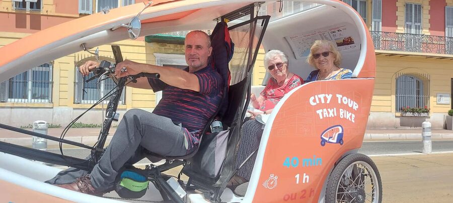 Nice : Visite privé 1H en Vélotaxi avec un guide local. - Why a 1-hour velotaxi tour in Nice works so well