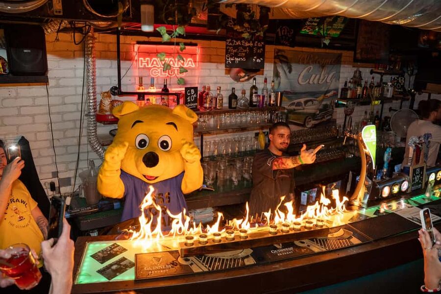 Nice : Yellow Pub Crawl - Social Bars, Games & Meet People - Why Yellow Pub Crawl Feels Easier Than DIY Nightlife