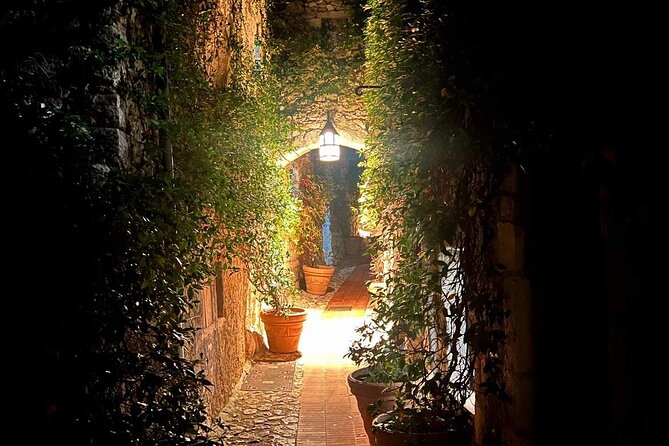 Night Tour of Eze & St Paul de Vence - Eze at night: Vieux Eze streets and viewpoint moments