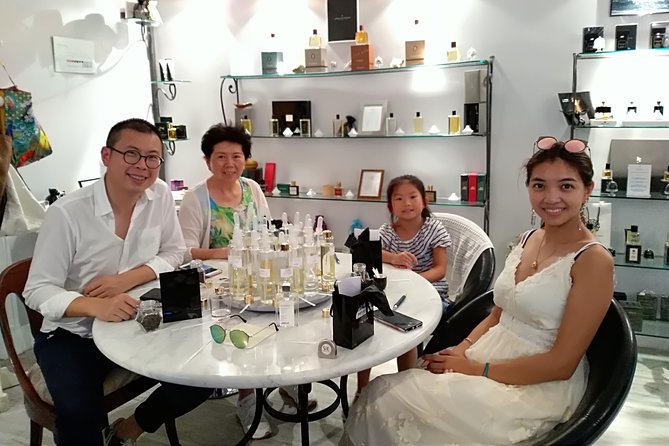 Perfume Workshop - A perfume workshop where you actually leave with a bottle