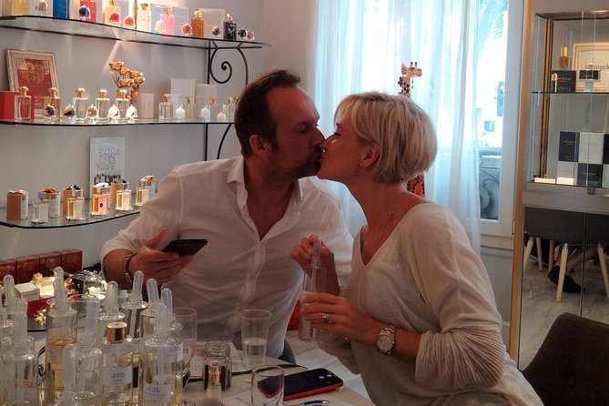 Perfume Workshop - What happens during the roughly 2-hour session