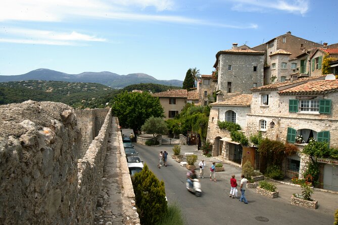 Private Cannes and Saint Paul-de-Vence Half-Day tour from Nice - Why this half-day private route makes sense from Nice