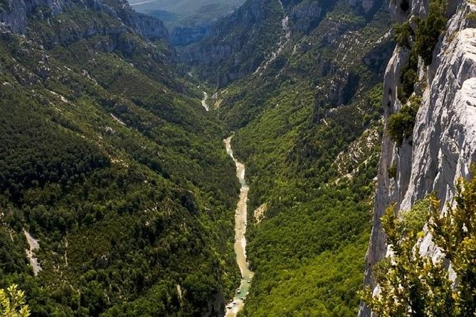 Private Day Trip: Verdon Gorge, Castellane, Moustiers from Nice - Lac de Sainte-Croix Photo Stop: A Short Break That Still Delivers