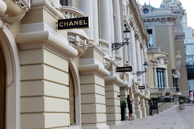 Private direct transfer from Nice to Monaco, local driver - Bottled water, customer care, and the small comforts that matter