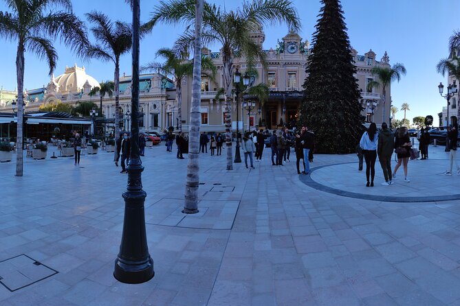 Private excursion to the French Riviera with car and driver - Cannes, Le Suquet, and the Croisette promenade without the stress