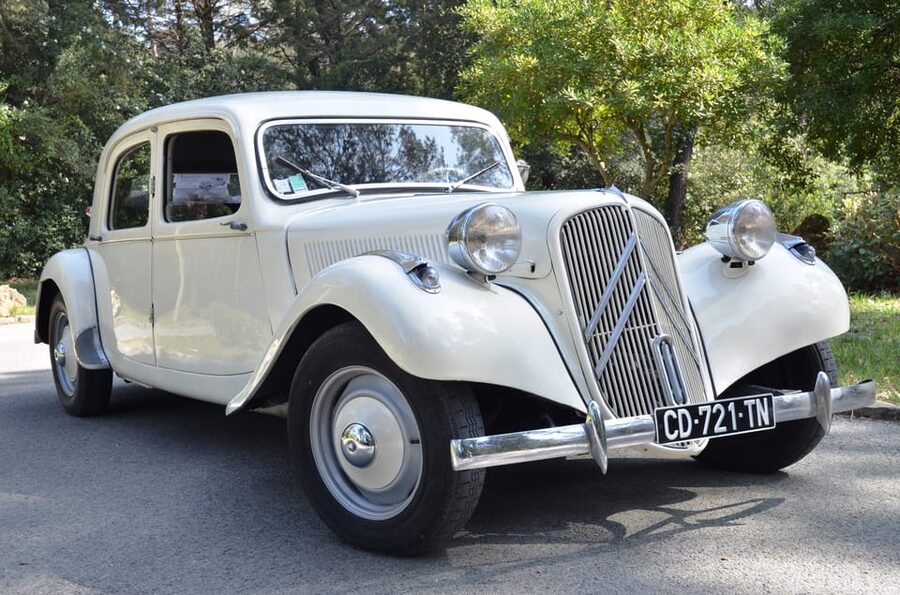 Private Half-Day Tour of the French Riviera in a Vintage Car - Pickup in Nice or Cagnes-sur-Mer, and how the 4 hours tend to flow