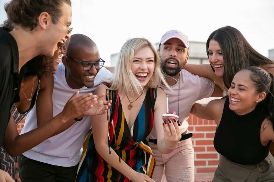 Private Pub / Bar Crawl Group Size 6-20 people - Nice nightlife, simplified, with a real guide