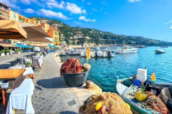 PRIVATE TOUR: departure of cruises: Eze, Monaco, Monte Carlo - Monaco in Two Hours: Gardens, Cathedral Area, Casino Zone, and Formula 1 Context