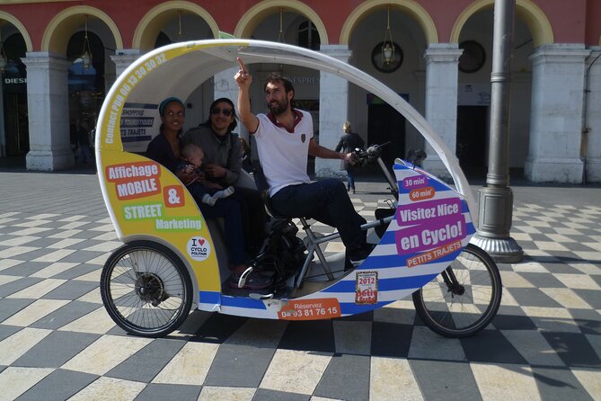 Private tour guide of Nice in electric taxibikes - Palais de Justice, Clock Tower, and the Rusca Palace: Learning to Read Facades