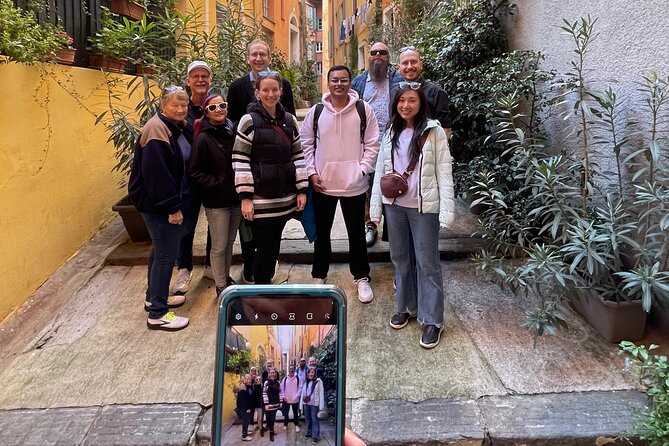 Private Tour of the Old Town and Castle Hill in Nice - Old Town Nice: Pastel Streets, Shops, and the Climate Logic