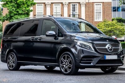 Private Transfer from Nice Airport NCE to Nice city by Luxury Van