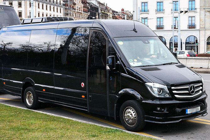 Private Transfer from Nice hotels to Port Hercule - Private group size: up to 14, with larger vehicle options