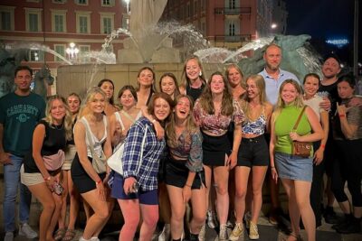 Pub Crawl Nice : Drink, Laugh, Meet the World