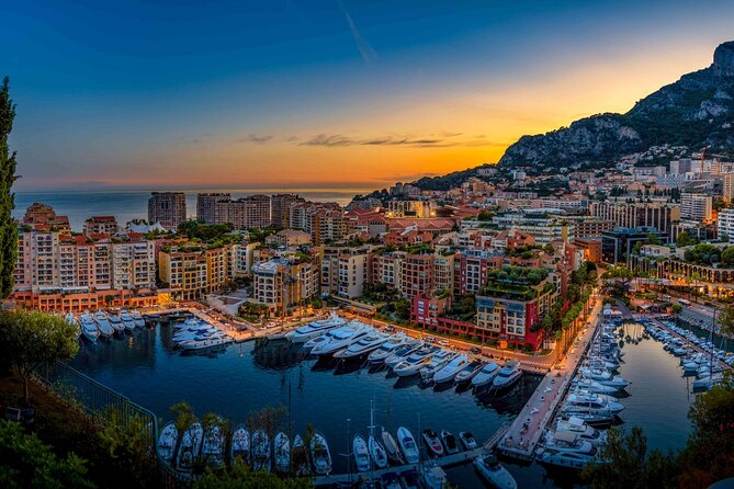 Romantic and luxurious tour for lovers on the French Riviera - Molinard Parfums: start the day with scent and champagne