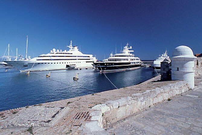 Saint-Tropez & Port Grimaud Day Trip with Optional Boat Cruise from Nice - Port Grimaud canal-town break: fast, pretty, and time-limited