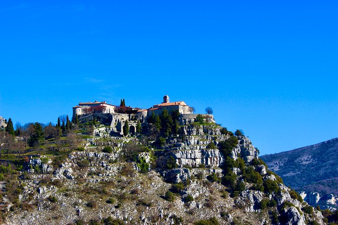 Sightseeing tour from Nice to Saint-Paul-de-Vence and Provence - Getting the most out of a private guide