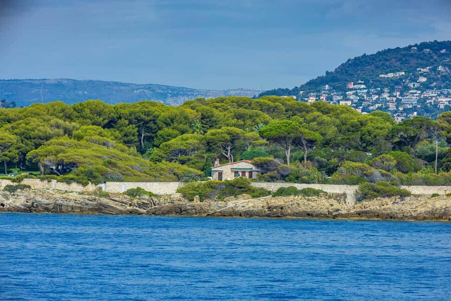 Take a 2-hour stroll to Monaco - Where to stand for better photos