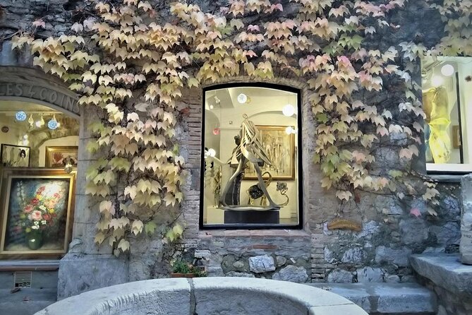 Taste of Provence, Countryside Villages - Half Day Private Tour - Grasse Old Town: Perfume and Flowers in a Place You Can Feel