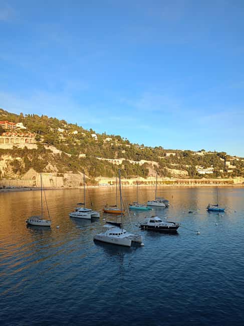 The Coastal Path hike from Nice to Villefranche - Port Lympia to Quai Napoléon 1er, the easiest way to start