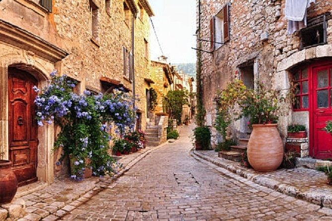 Tour Grasse and medieval villages of Gourdon, Tourette & St Paul - Key things to know before you go
