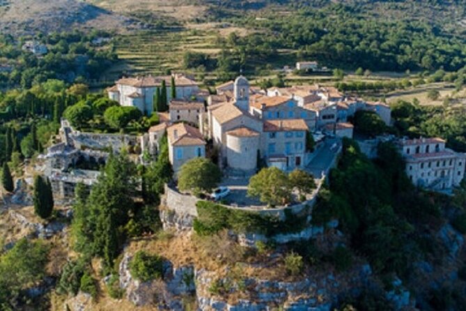 Tour Grasse and medieval villages of Gourdon, Tourette & St Paul - Gourdon fortress village: castle views and that Sarrzzins viewpoint