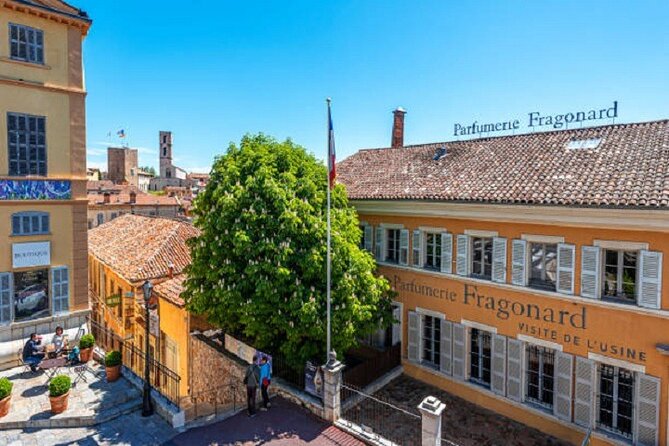 Tour Grasse and medieval villages of Gourdon, Tourette & St Paul - Tourrettes-sur-Loup: violet lanes, violet ice cream, and medieval houses