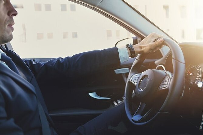 Transfer: Nice City Center to Côte d'Azur Airport(NCE) - Key Points You’ll Care About