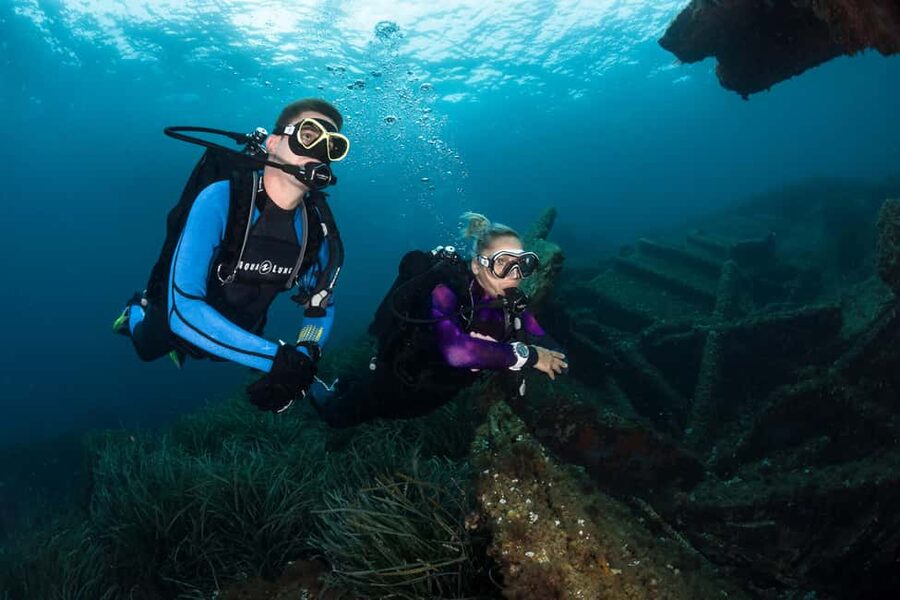 Villefranche-sur-Mer: Experience an introduction to scuba diving - Getting to Randeau Evasion in Villefranche (and keeping the day simple)