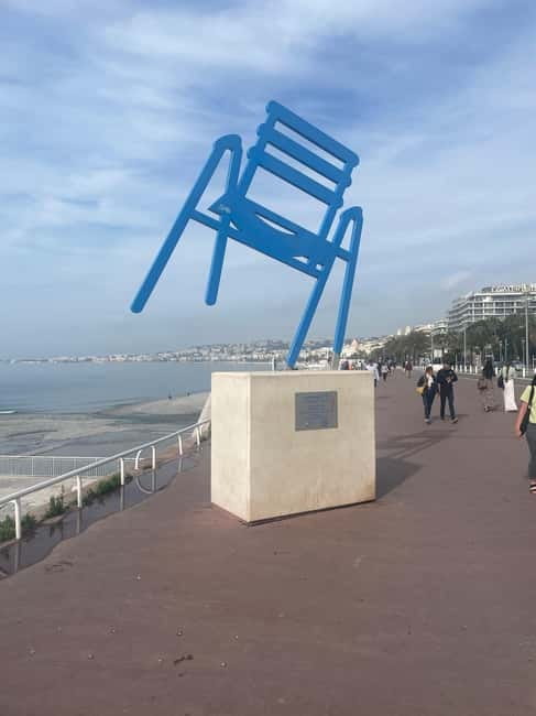 Walking City Tour in the Heart of Nice - Promenade des Anglais, Negresco to Angel of the Bay sights